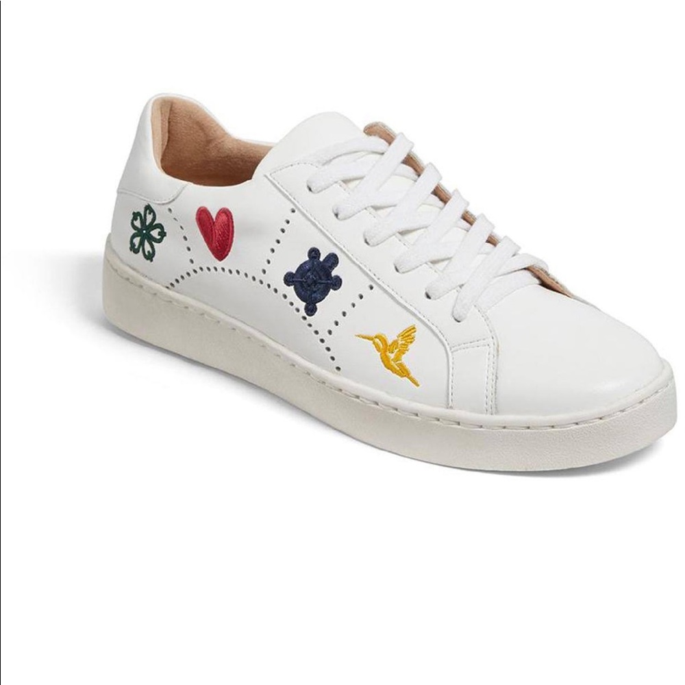 NWT Jack Roger sneaker